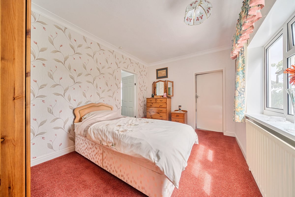 Woodcarr Farm, Sandtoft Road, Doncaster, DN9 1PW