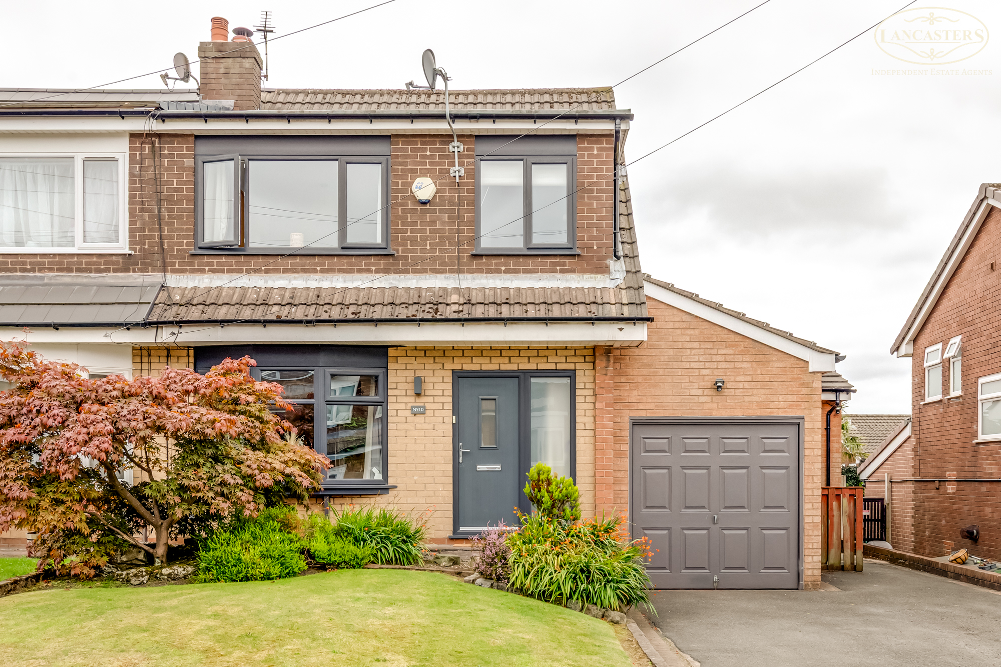 Property enquiry form background image