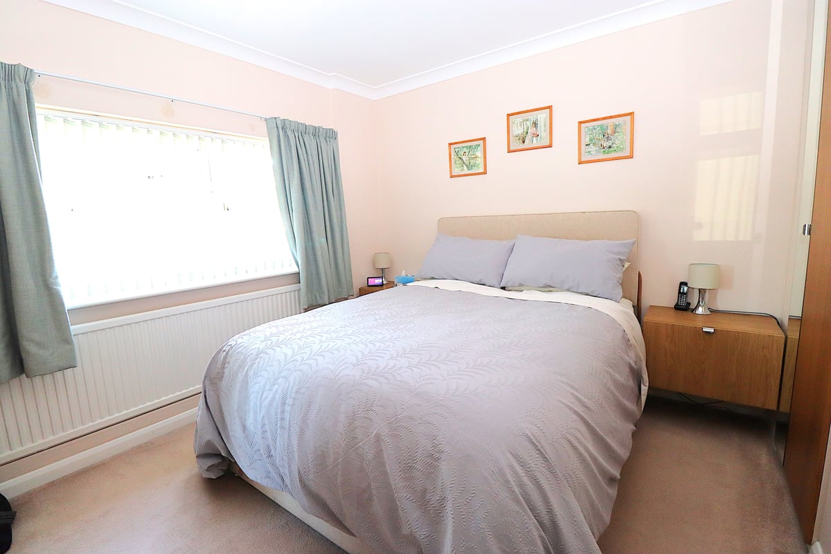 Prospect Road, Farnborough, GU14 8LB