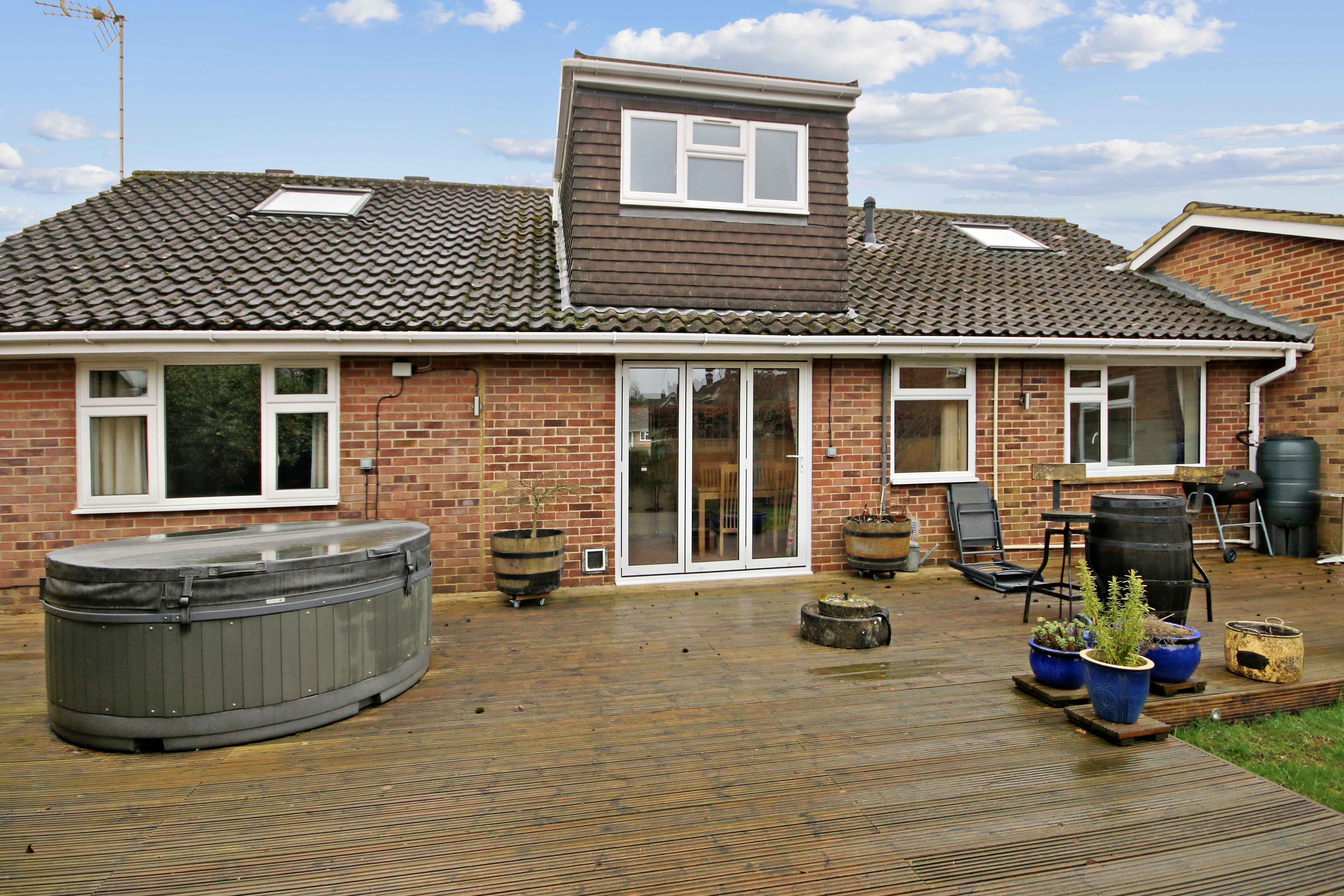 Woodlands Close, West Sussex