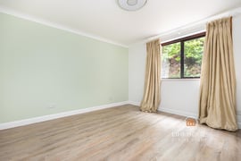 Warwick View | Thumbnail