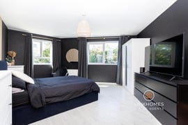 Woodside | Thumbnail