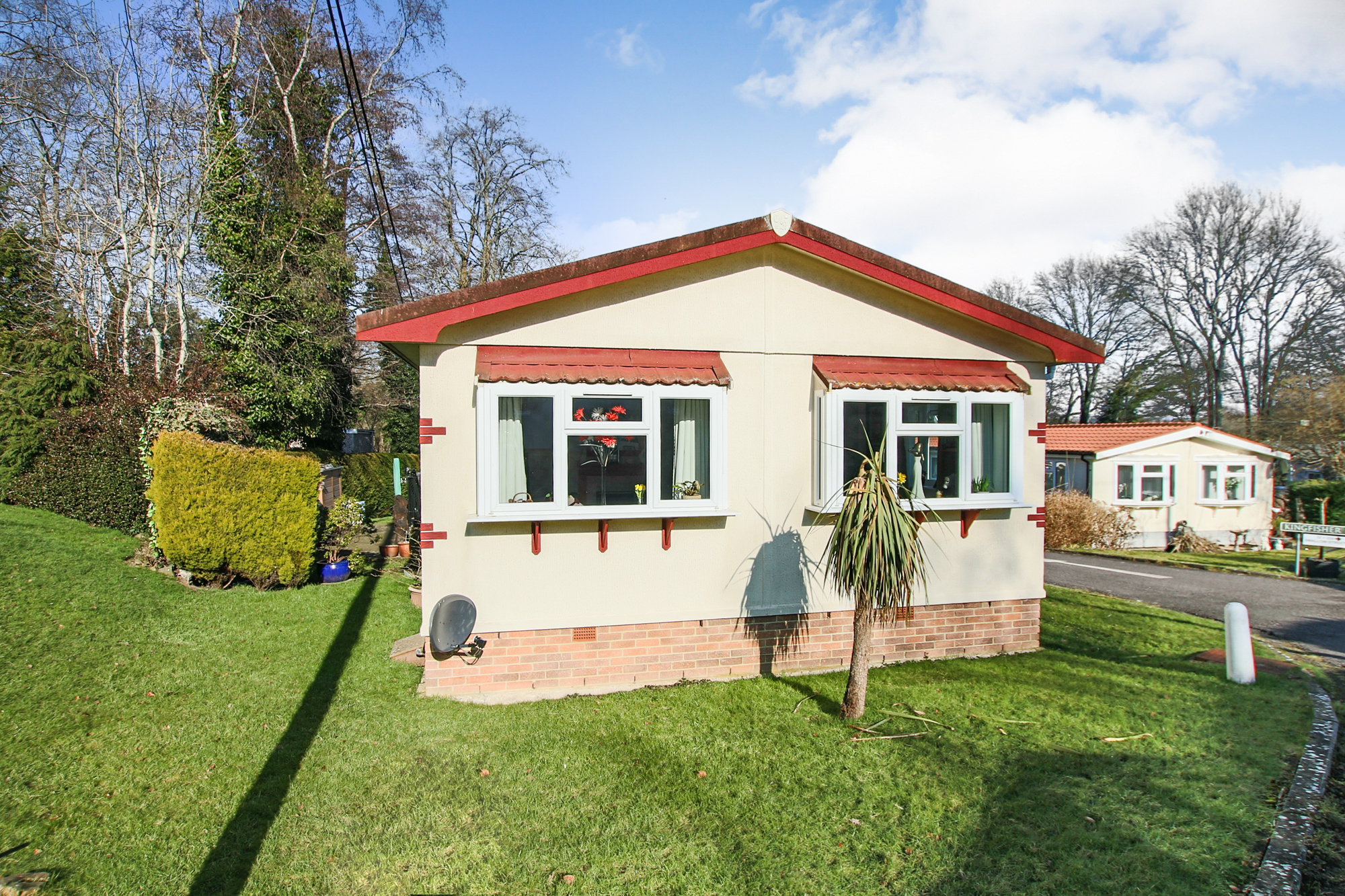 Turners Hill Park, Crawley, West Sussex