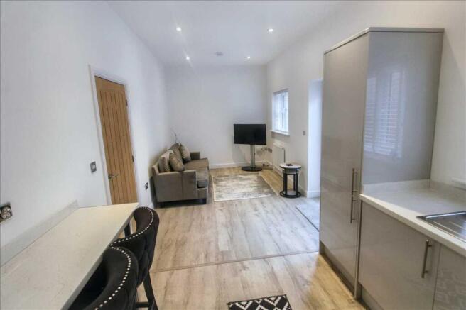 Frearson Close, Nottingham, NG16 3UF