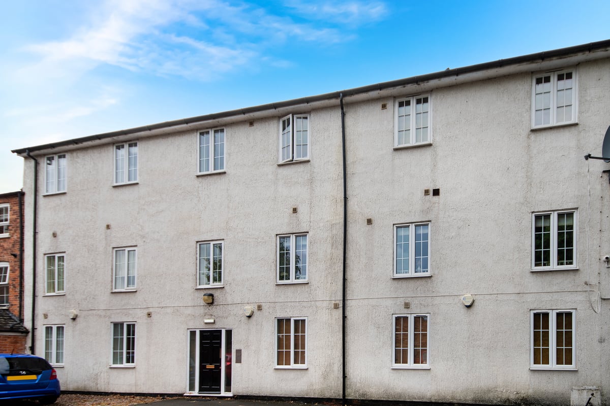 London Road, Retford, DN22 7EB