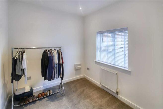 Frearson Close, Nottingham, NG16 3UF