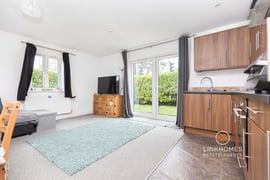 Flat 1 The Post House, 550-552  | Thumbnail