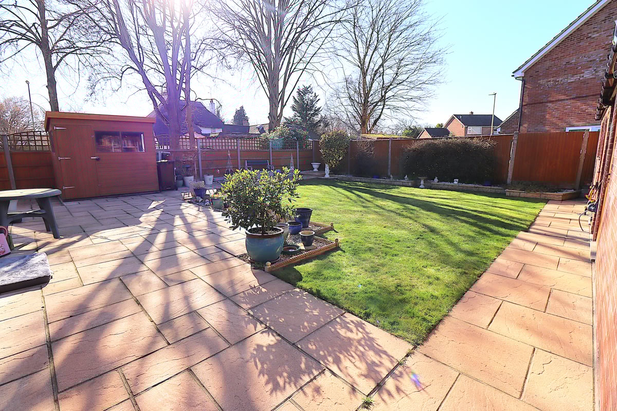 Prospect Road, Farnborough, GU14 8LB