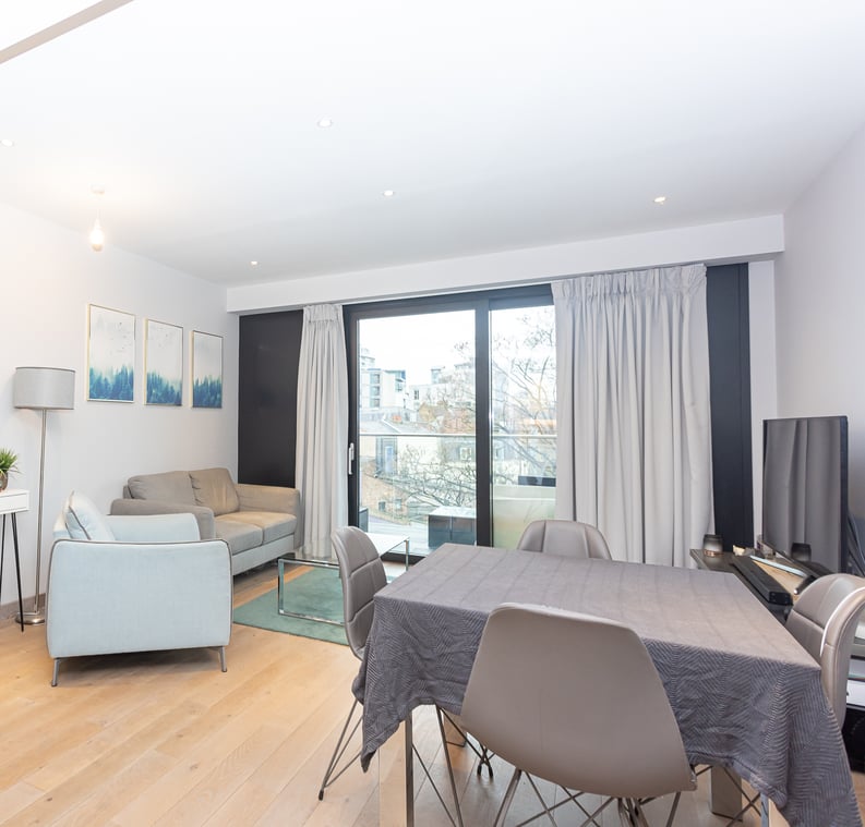 1 bedroom(s) apartment to sale in Drapers Yard, Wandsworth, London-image 12