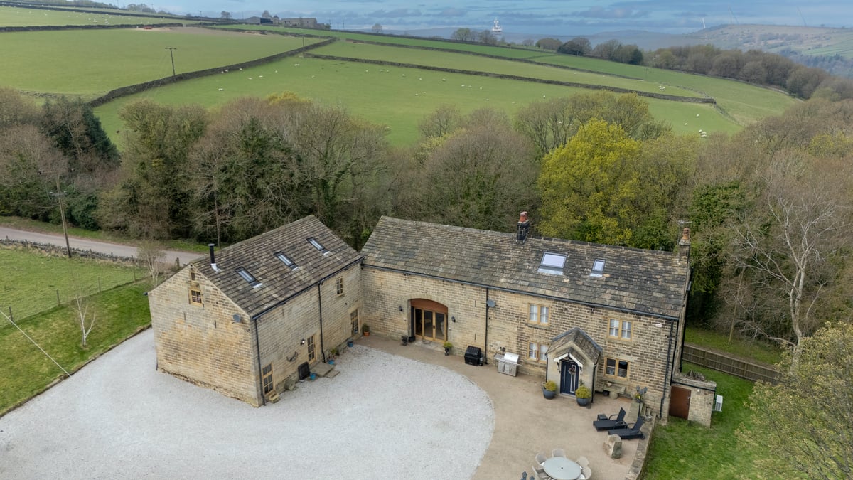 Snell House Farm, Bank Side, Sheffield, S35 0DA