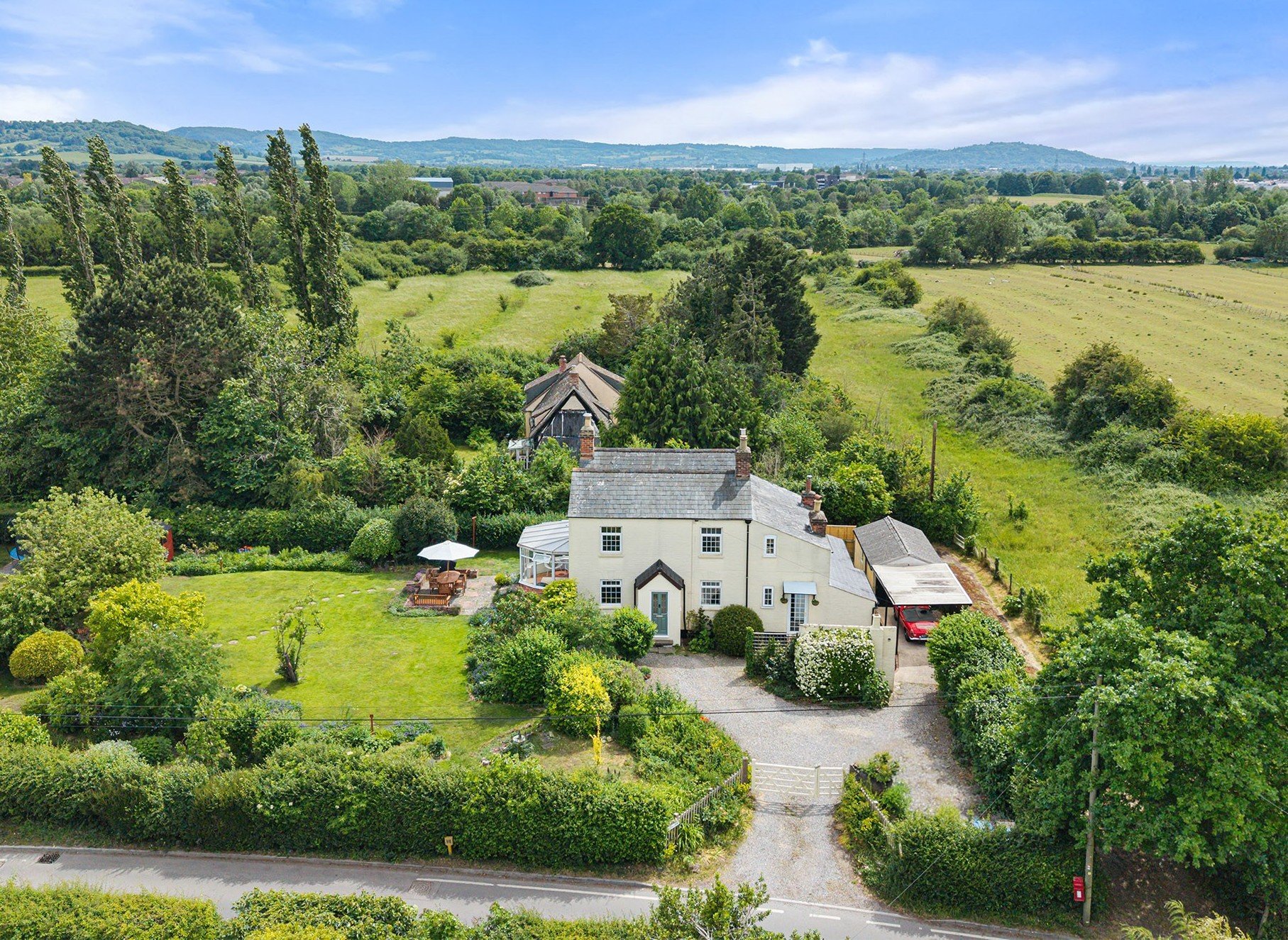 Down Hatherley Lane, Down Hatherley, Gloucester