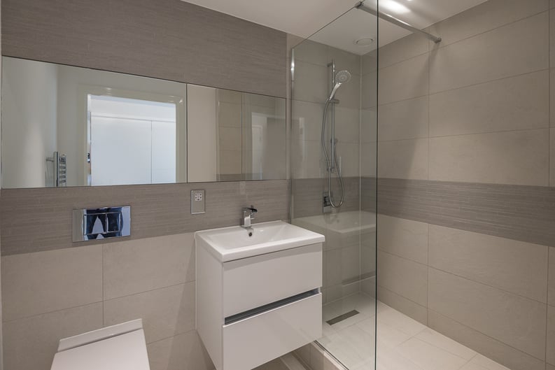 3 bedroom(s) apartment to sale in Whiting Way, Surrey Quays, London-image 12