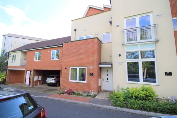 Carradine Crescent, Milton Keynes, Buckinghamshire Image