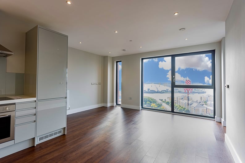 1 bedroom(s) apartment to sale in Silvocea Way, Canning Town, London-image 12