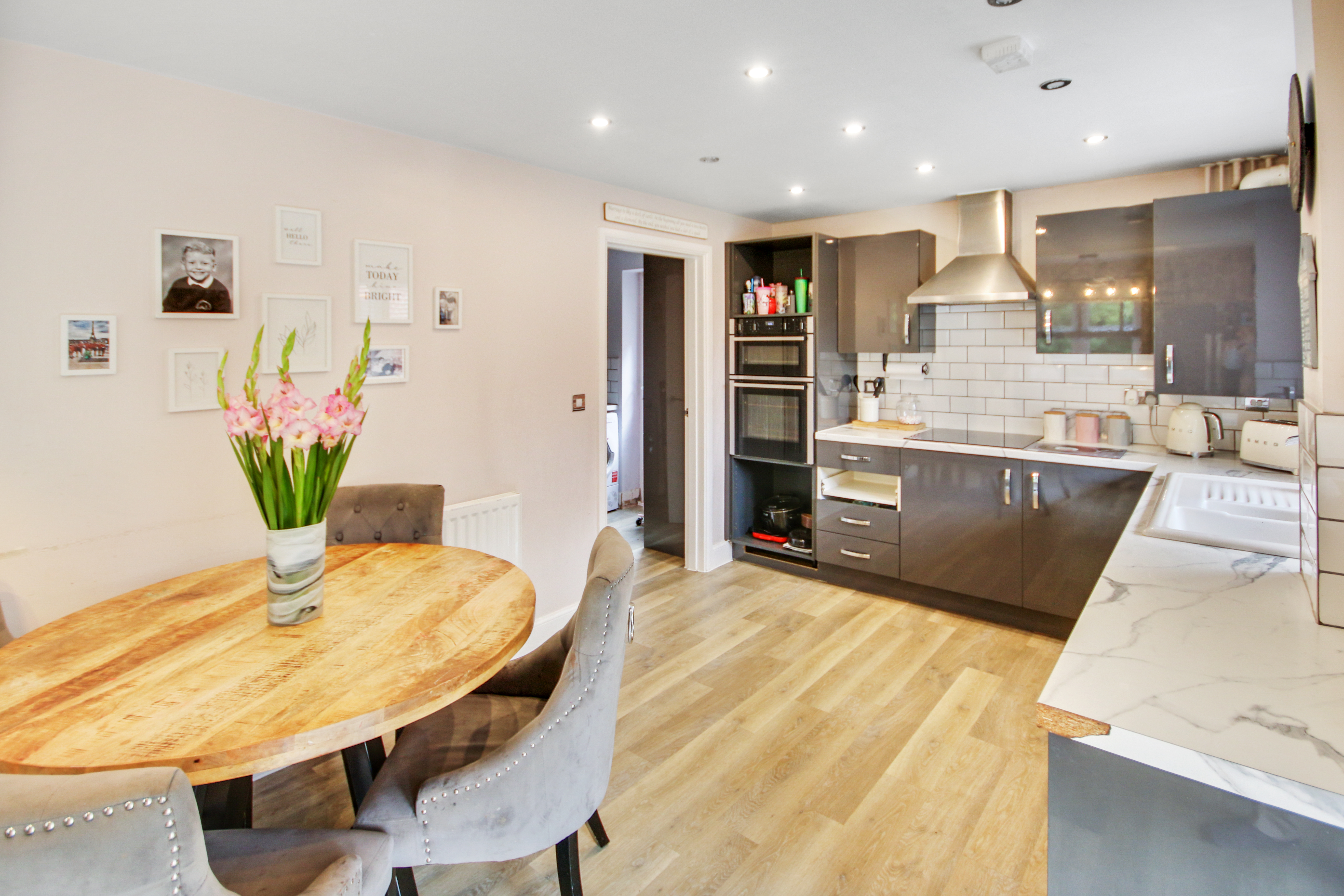Acorn Avenue, Crawley, West Sussex