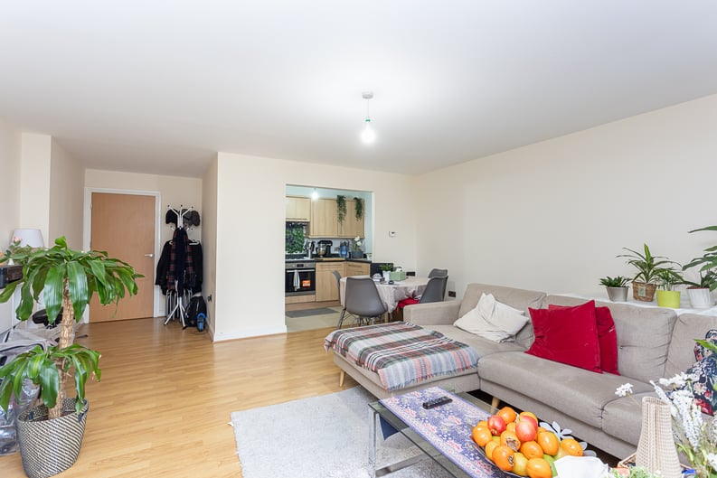 3 bedroom(s) apartment to sale in 7 Charcot Road, Colindale, London-image 18