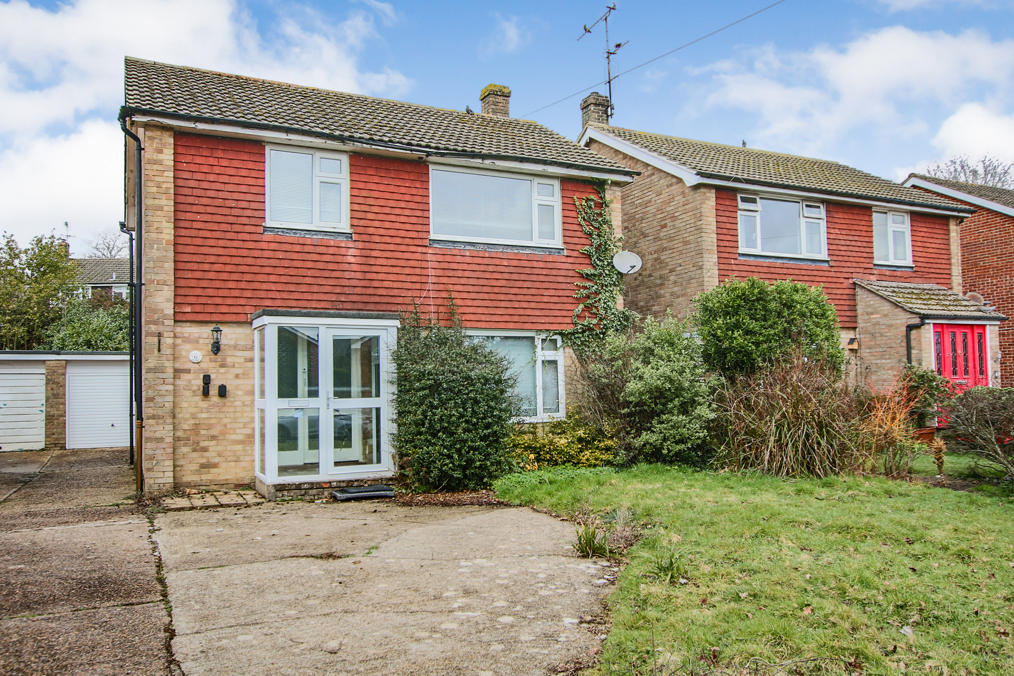 6 Austen Close, East Grinstead