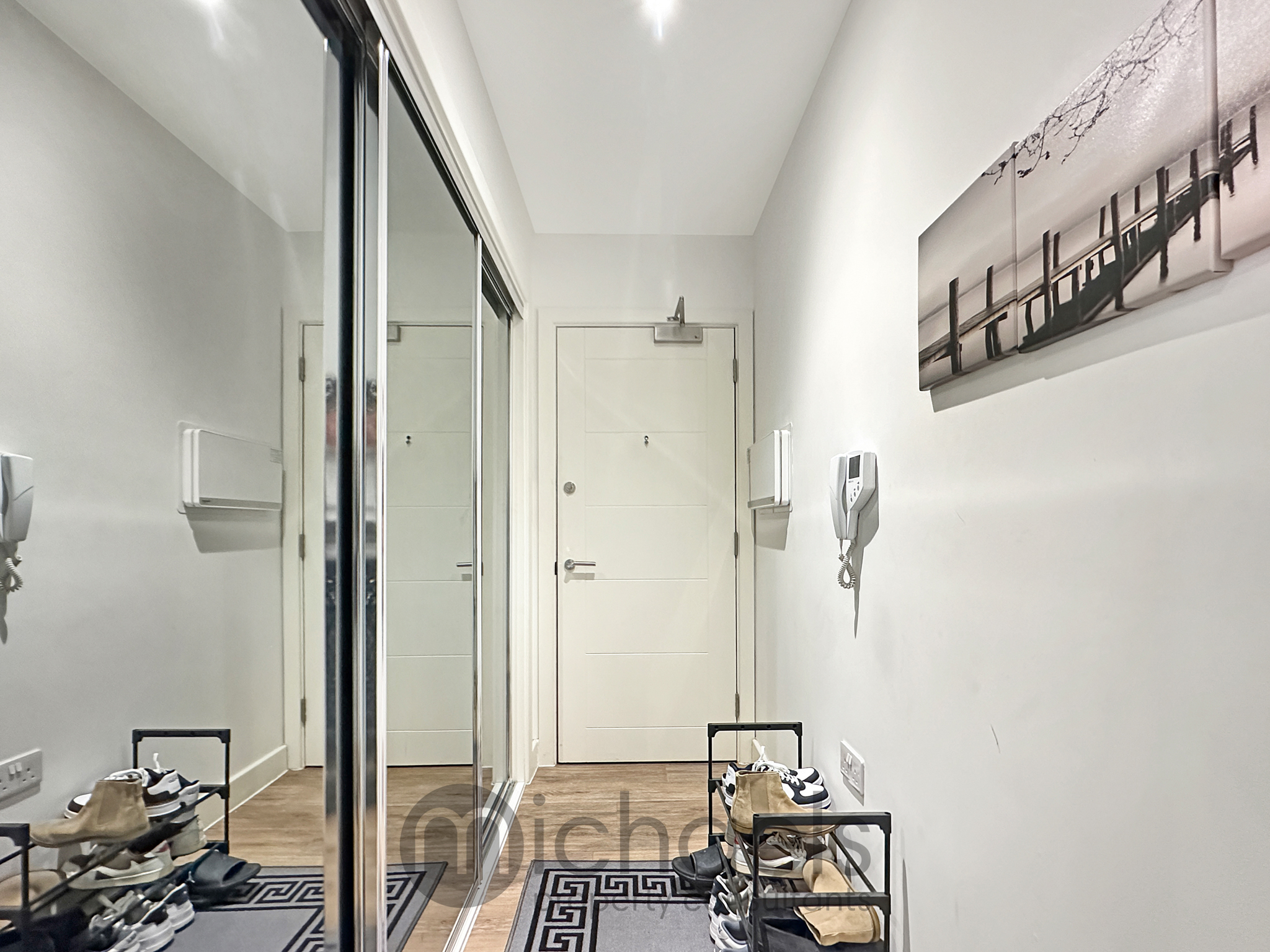 Flat 14, 140 High Street