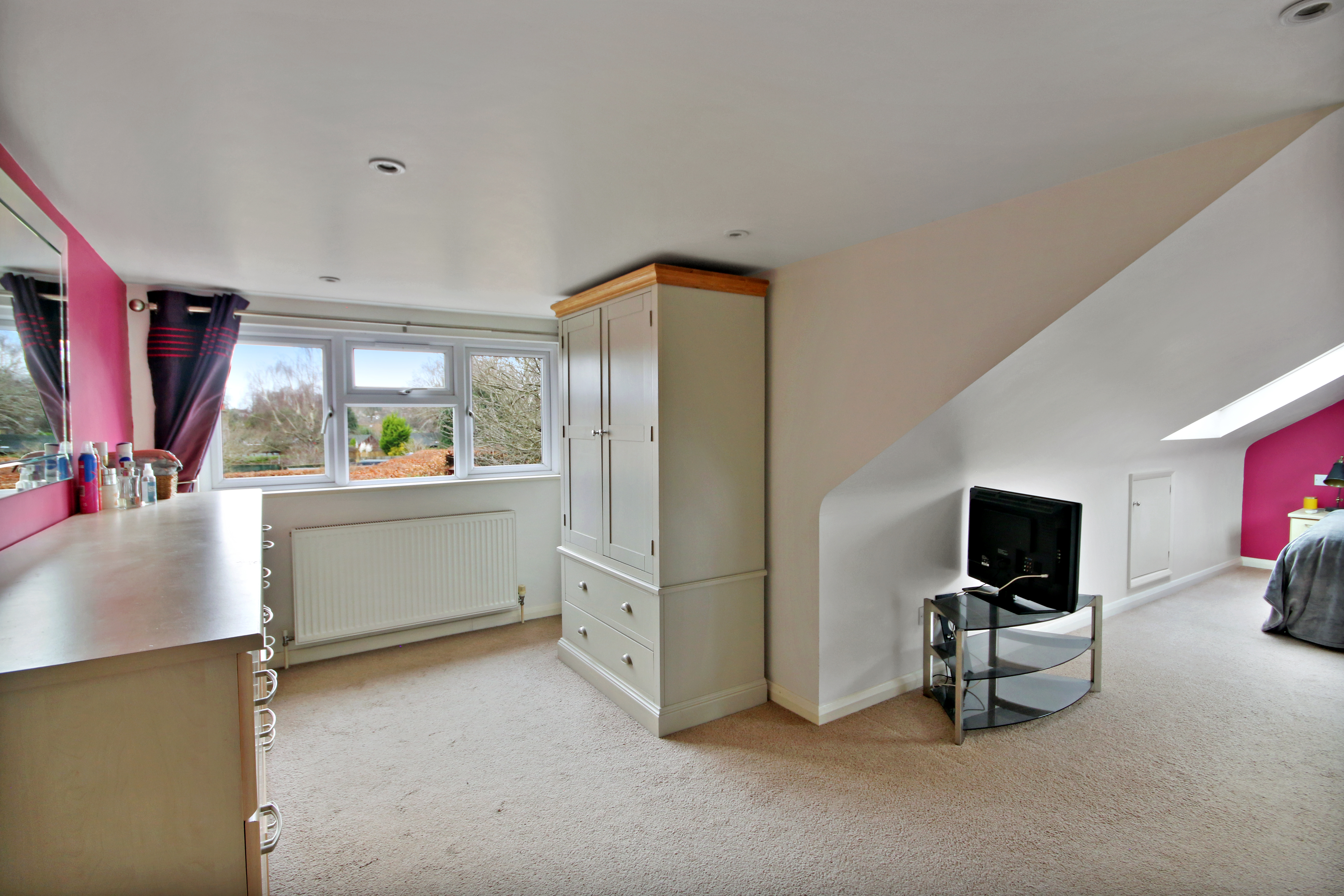 Woodlands Close, West Sussex