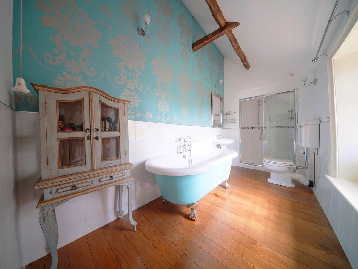 Priory Cottage, Pontefract Road, Pontefract, WF7 7EF