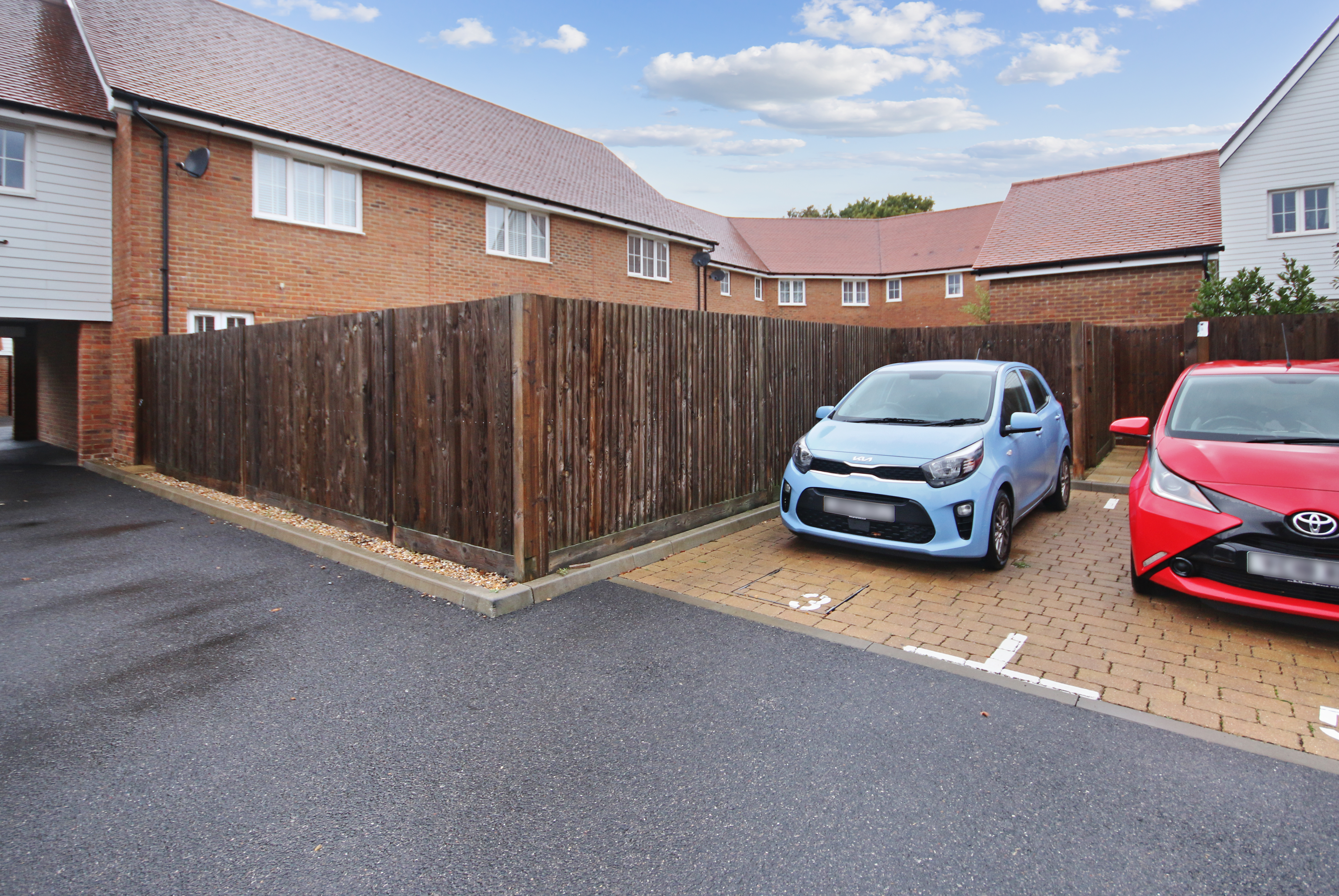 Mortain Road, East Grinstead, West Sussex