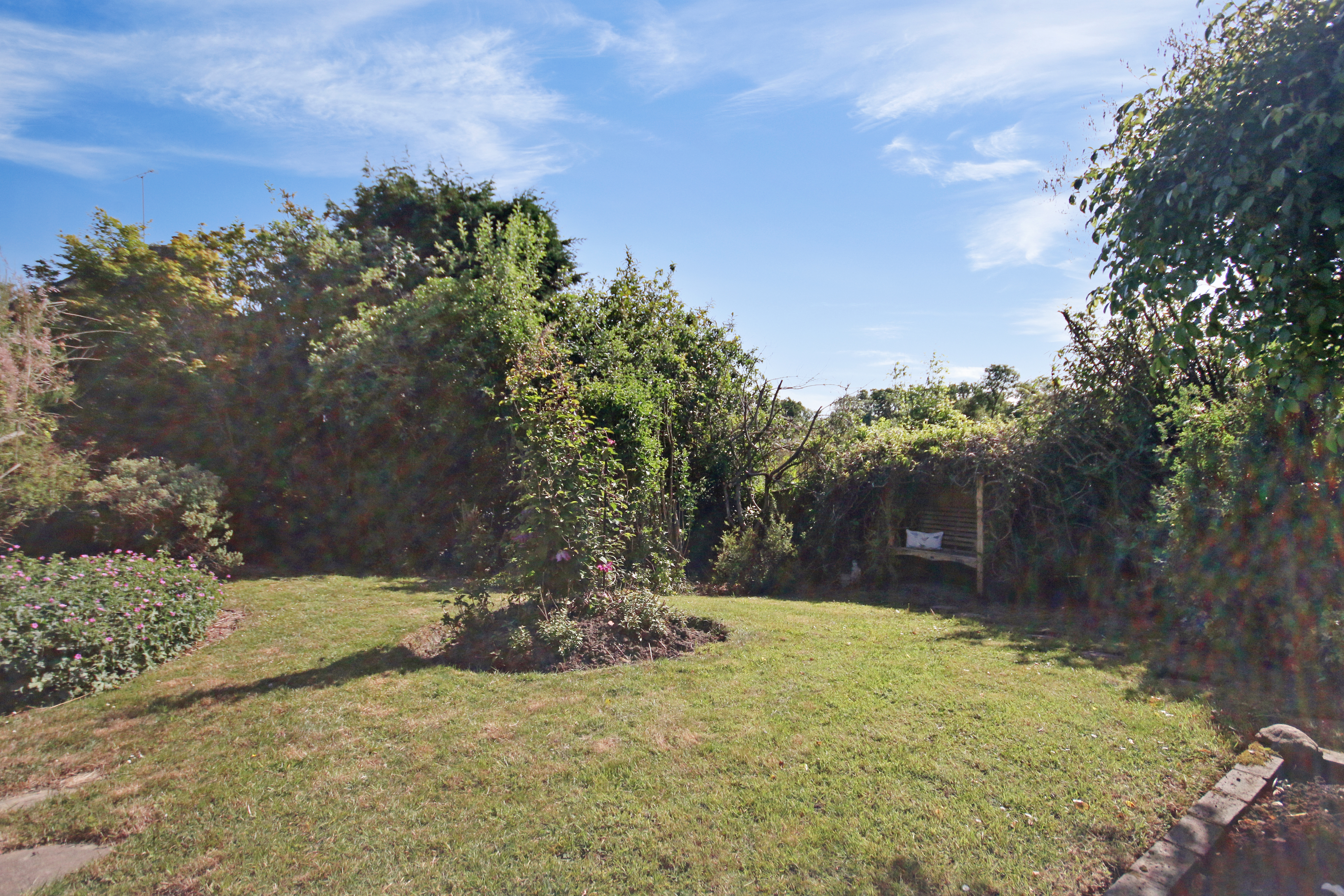 Bayhams Field, East Grinstead, West Sussex