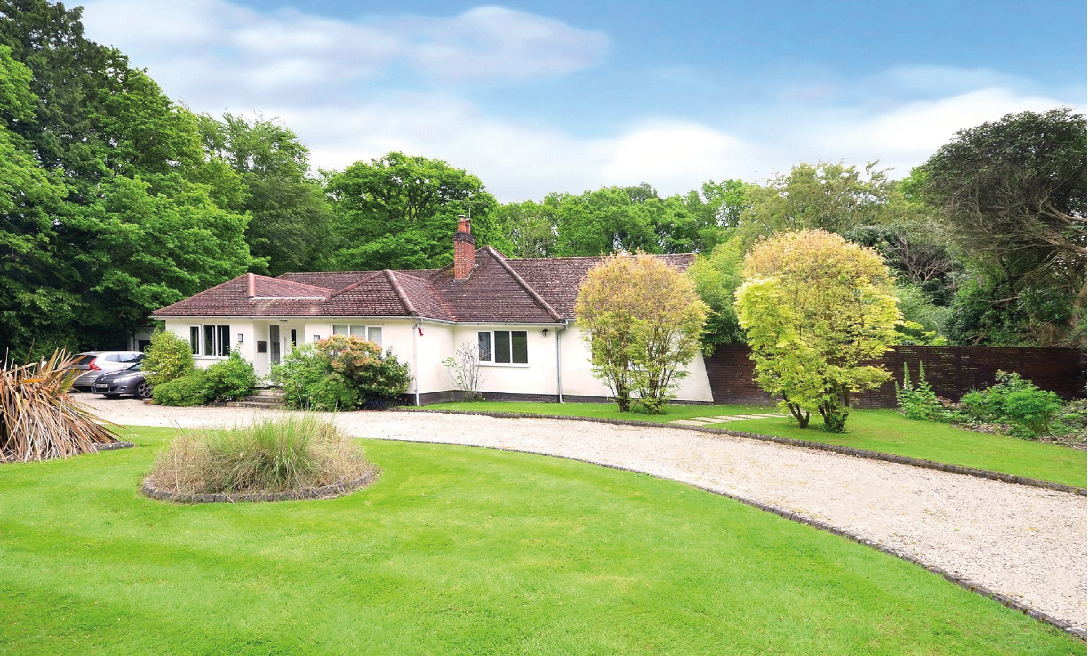 Heatherlands, Felcot Road