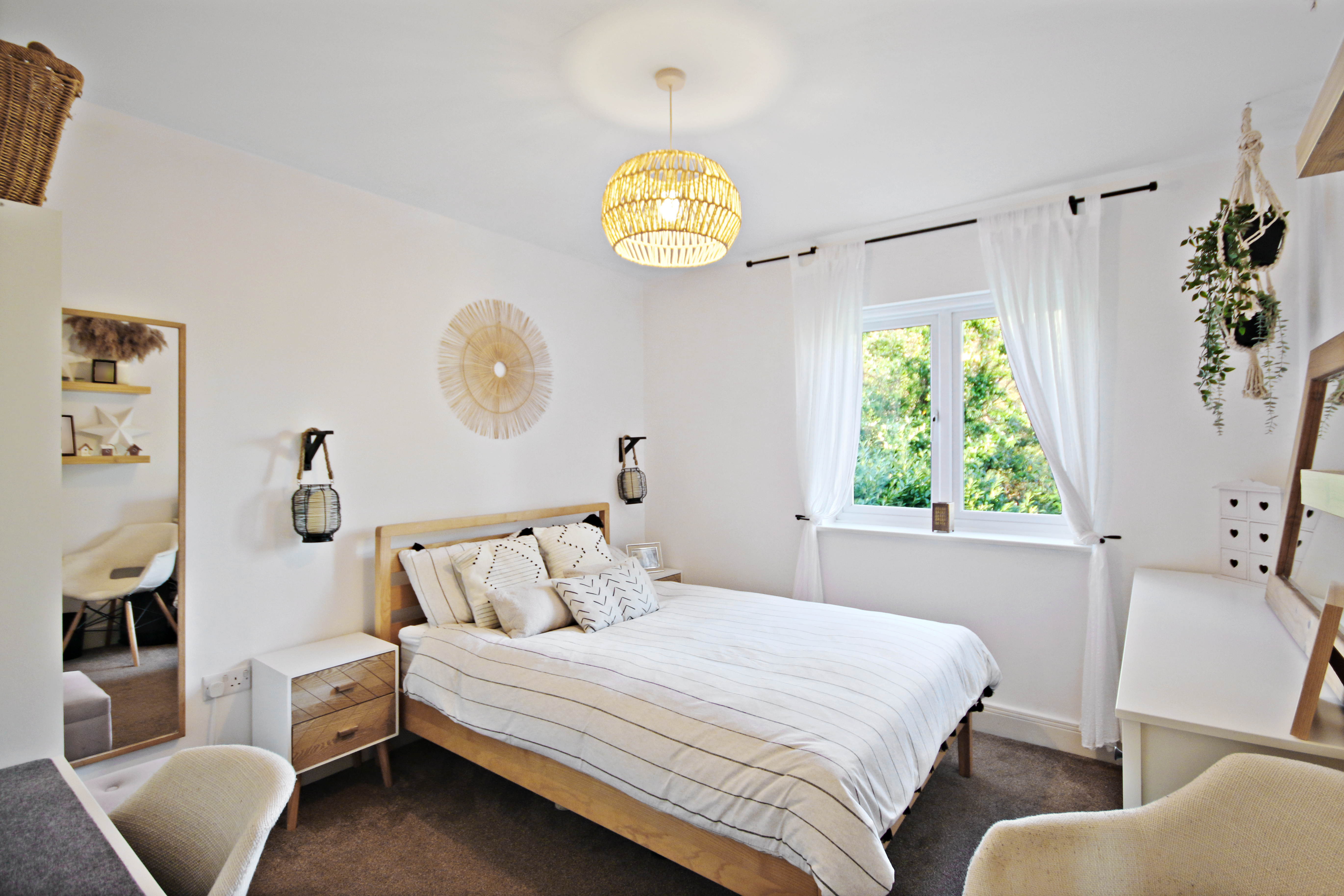 Rowplatt Close, Surrey