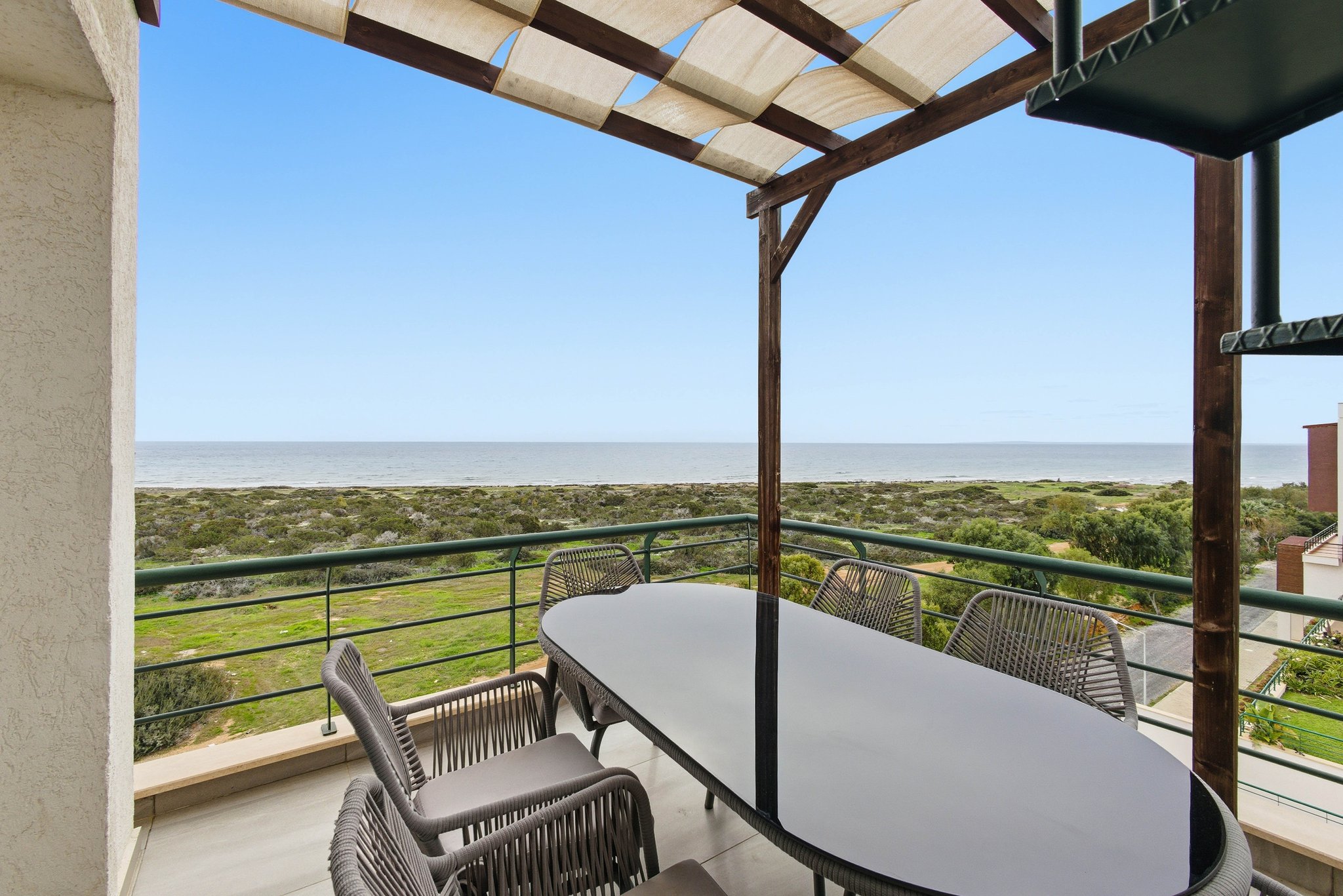 🌊 Frontline Turkish Title Penthouse with Stunning Views (VAT Payable), Bafra