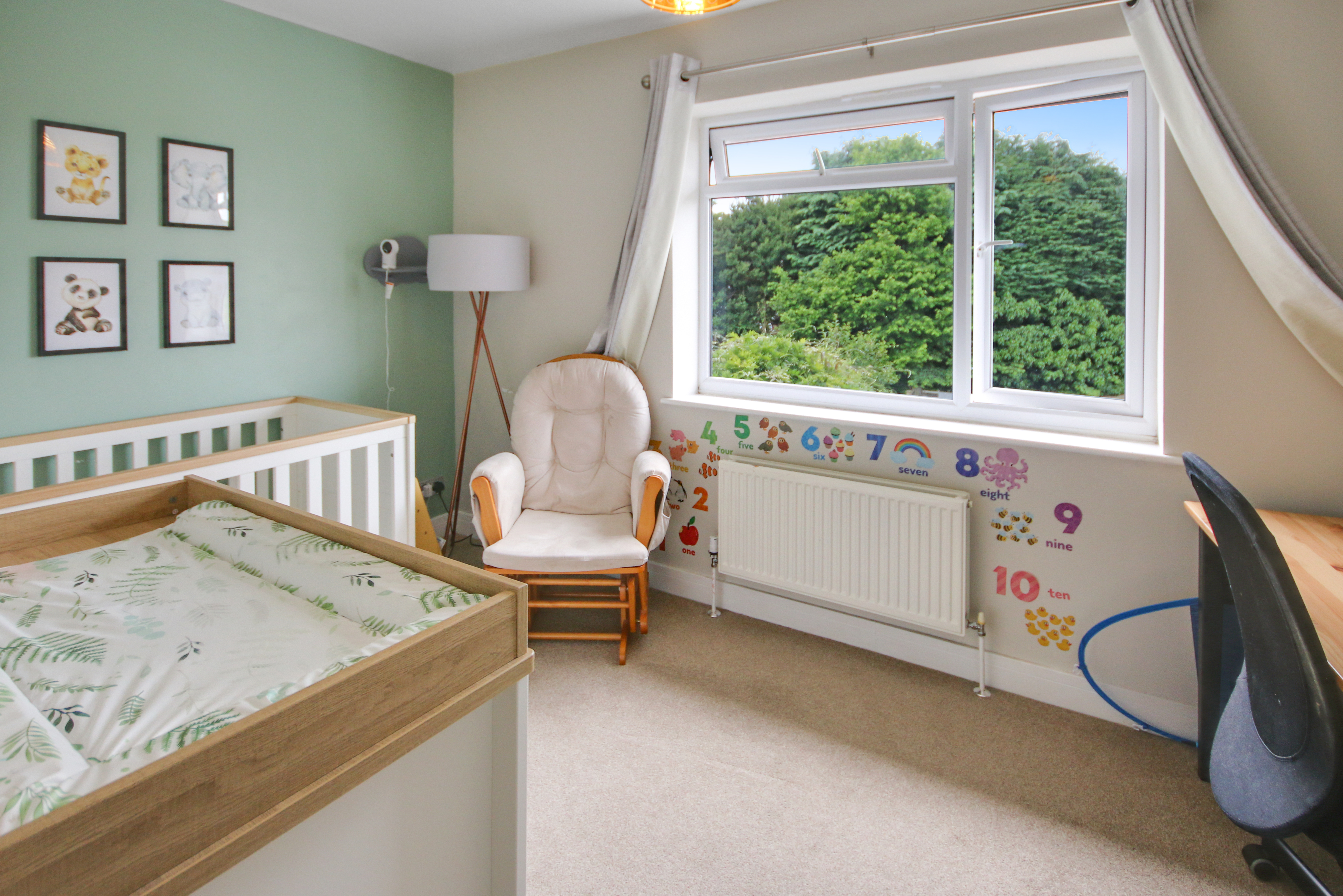 Elizabeth Crescent, East Grinstead, West Sussex