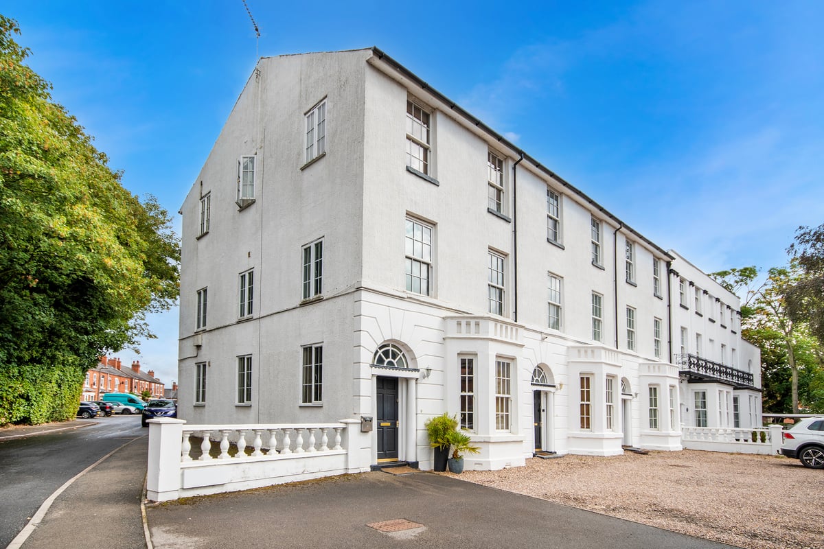 London Road, Retford, DN22 7EB