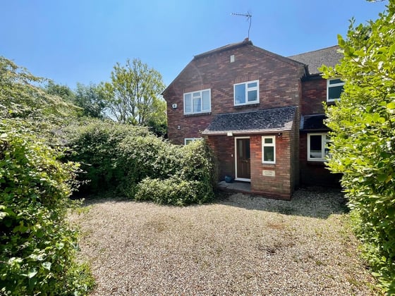 New Road, Lytchett Minster  Poole, BH16