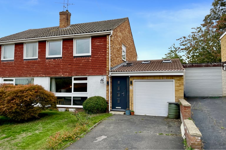 FARNBOROUGH, &pound;450,000