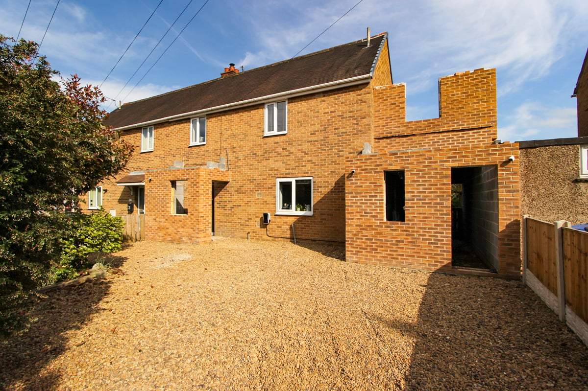 3 bedroom semi-detached house for sale, Melton Road, Sprotbrough ...