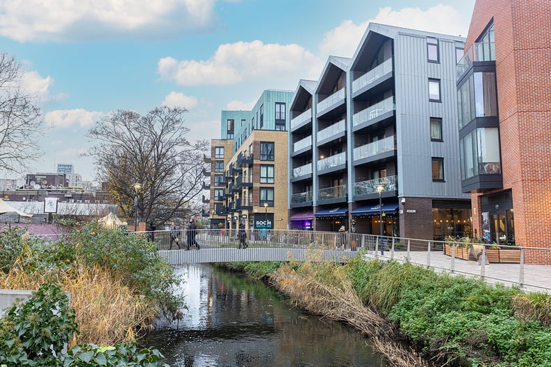 1 bedroom(s) apartment to sale in Drapers Yard, Wandsworth, London-image 18