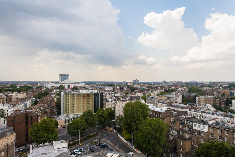 2 bedroom(s) apartment to sale in Cromwell Road, South Kensington, London-image 11