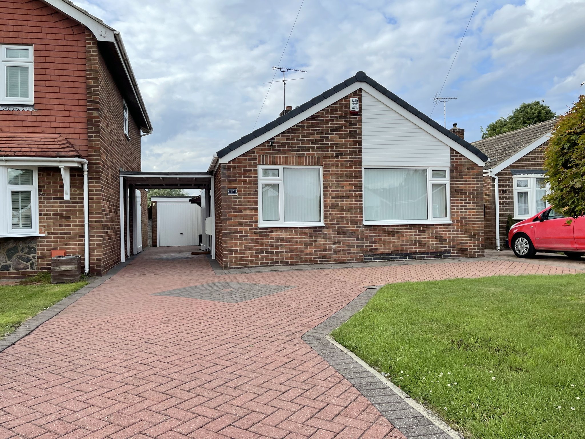 Alderbrook Close, RollestononDove The Crew Partnership