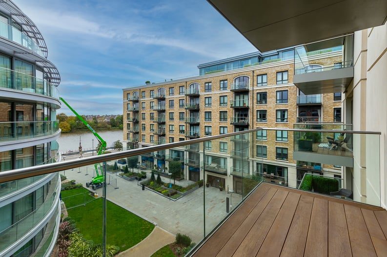 3 bedroom(s) apartment to sale in Tierney Lane, Hammersmith, London-image 5