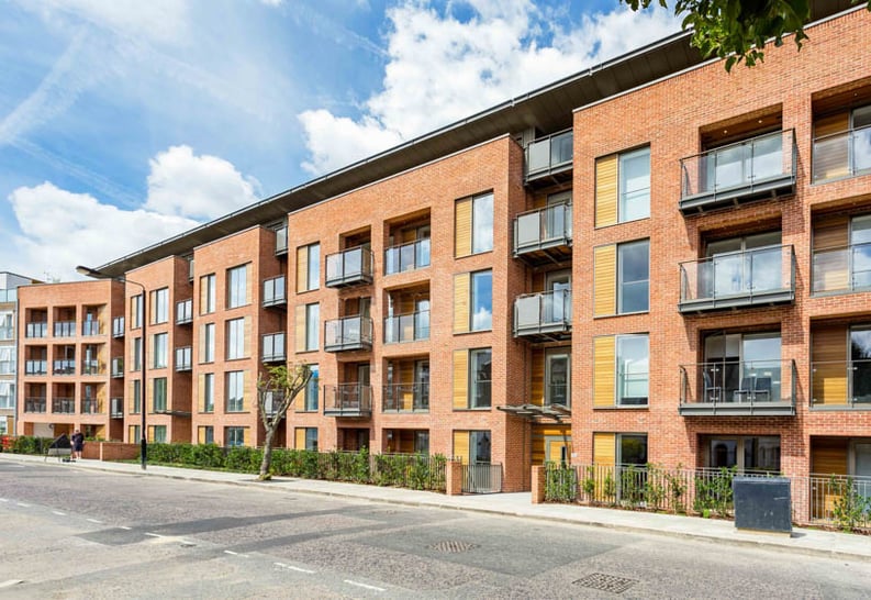 2 bedroom(s) apartment to sale in Maygrove Road, West Hampstead, London-image 5