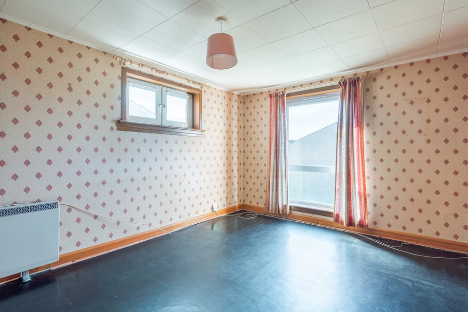 Flat for sale in Dundee 82 Yarrow Terrace, Dundee Thorntons Property