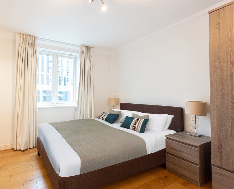 2 bedroom(s) apartment to sale in Cotton Row, Battersea, London-image 3