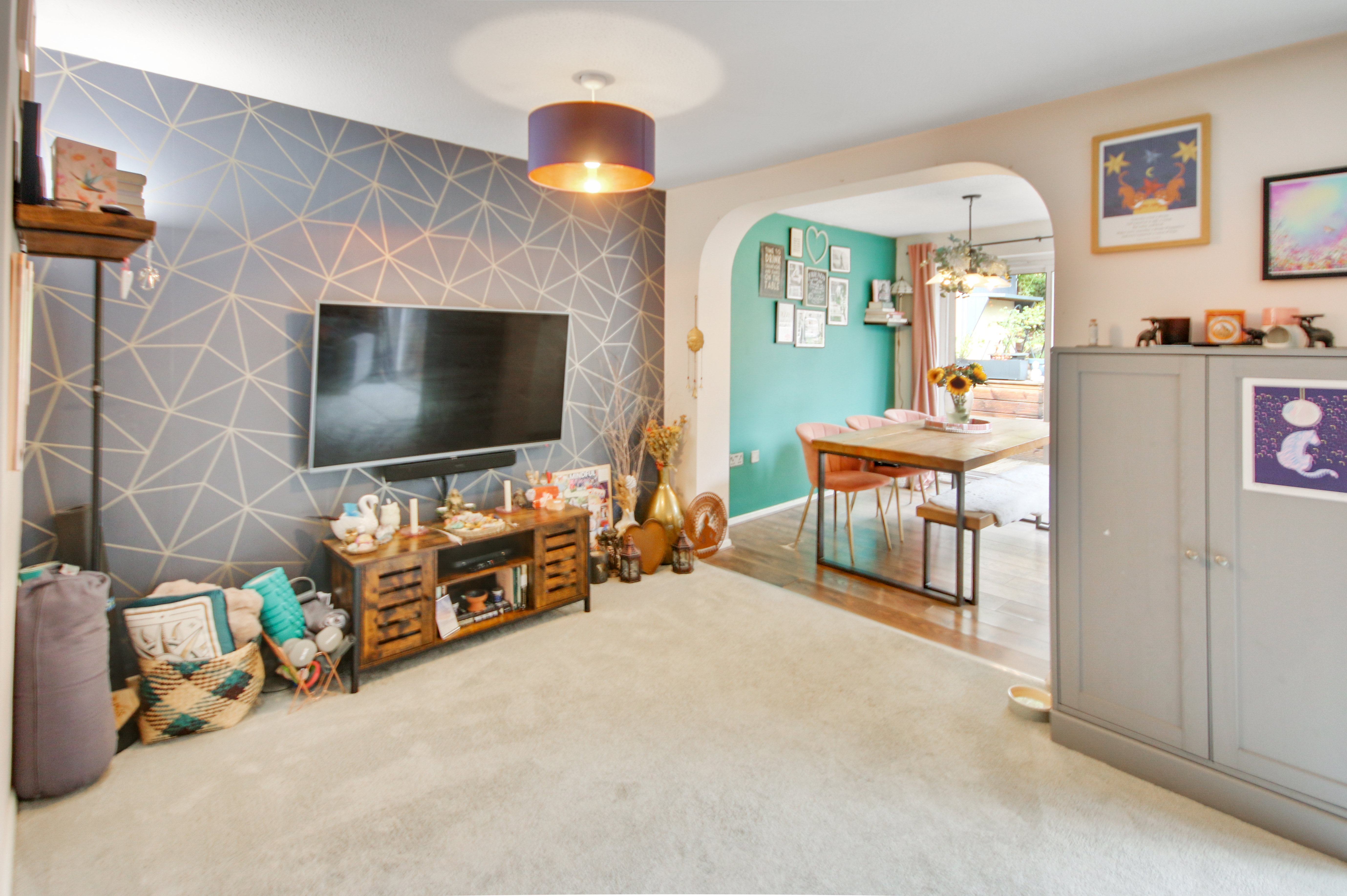 Aviary Way, Crawley, West Sussex