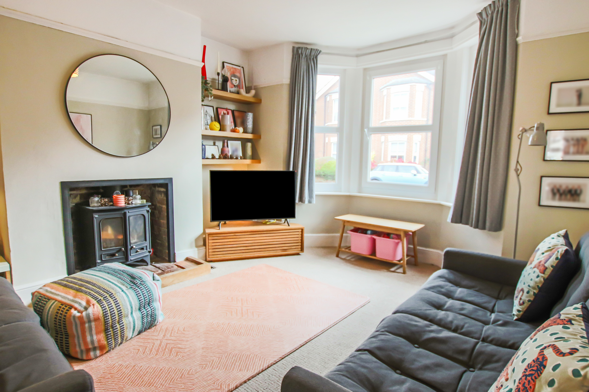 De la Warr Road, East Grinstead, West Sussex