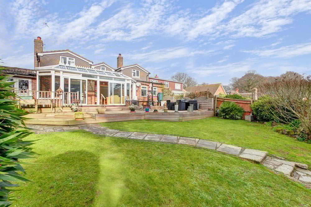 Property Details for Hawthylands Crescent Hailsham East Sussex BN27