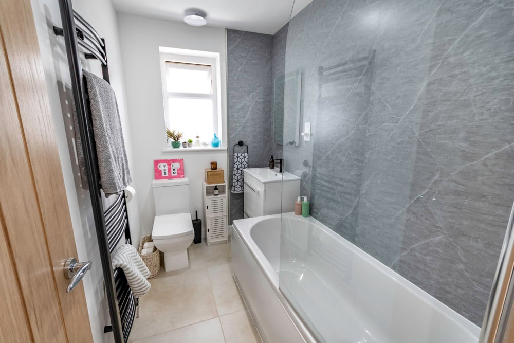 High Street, Doncaster, DN10 4NY