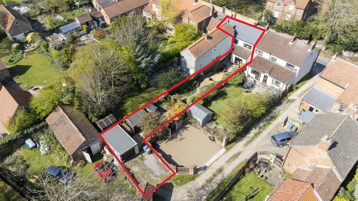 Kippax Cottage, High Street, Doncaster, DN10 4RF