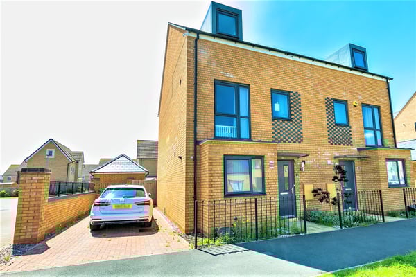 Holt Avenue, Milton Keynes, Buckinghamshire Image