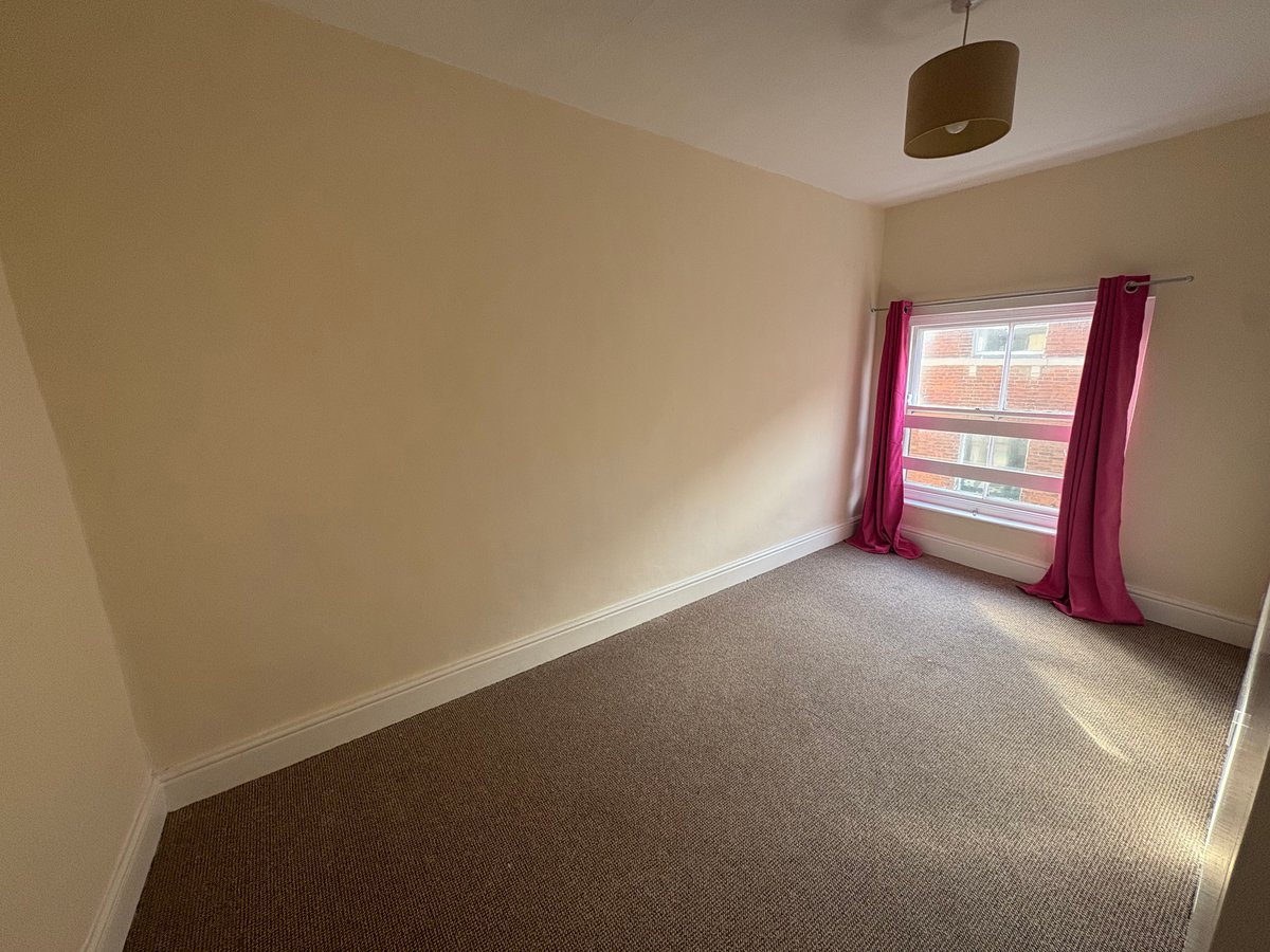 Bridgegate, DN22 6AA