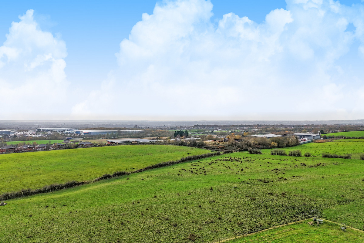 Holme Fold Farm, Slack Fold Lane, Bolton, BL4 0LJ