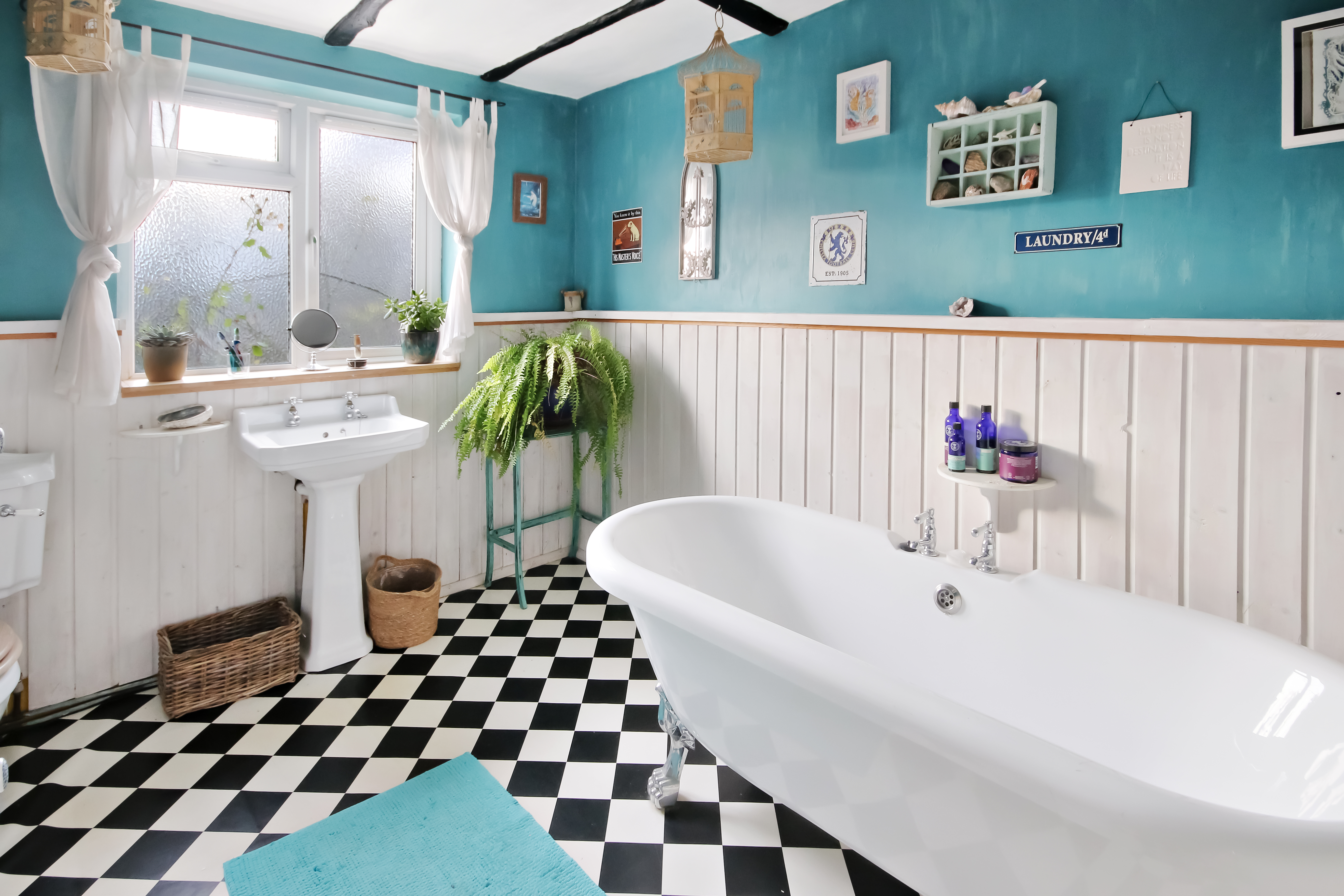 London Road, Forest Row, East Sussex